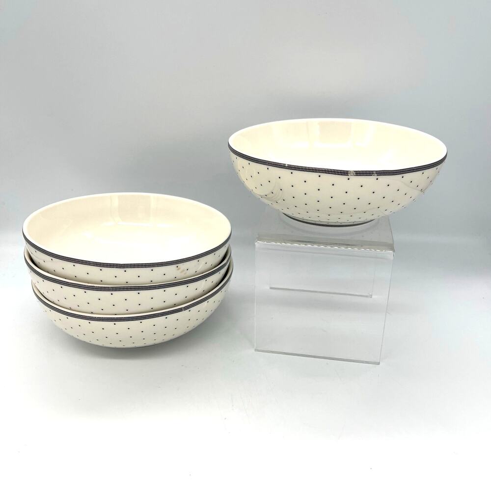 222 Fifth Audrey Set of 4 Cereal Bowls Porcelain 6,5" Wide *See Flaw Photos